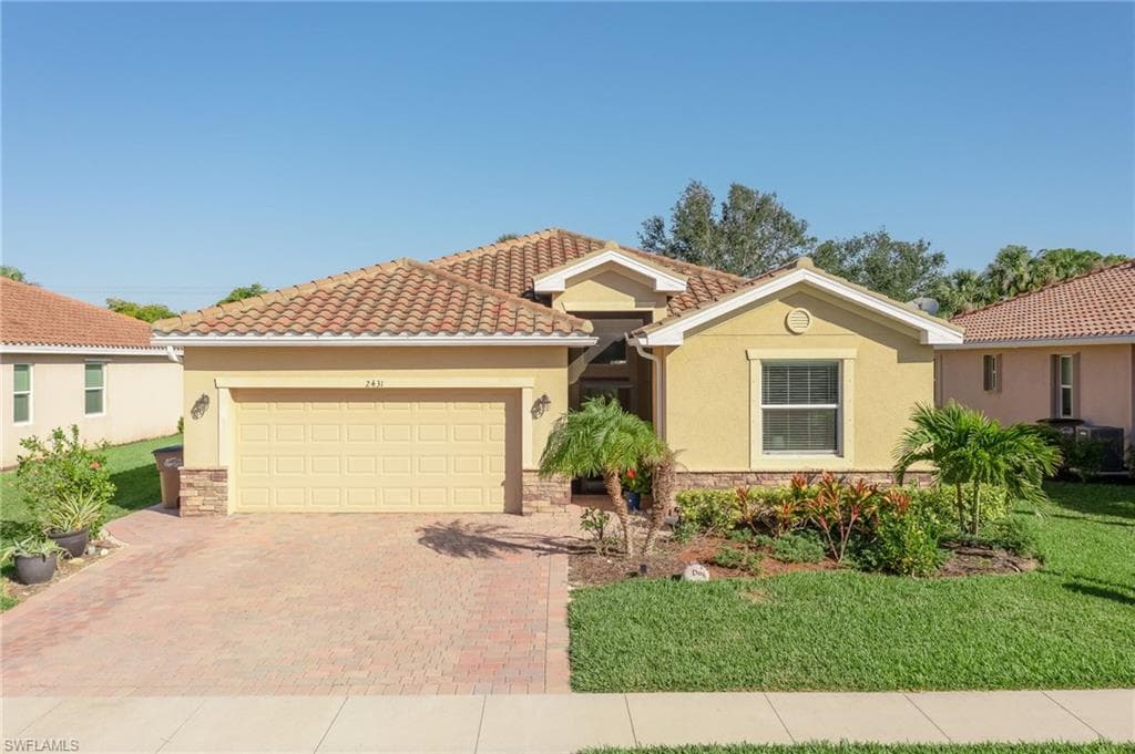 2431 Caslotti WAY CAPE CORAL, FL 33909