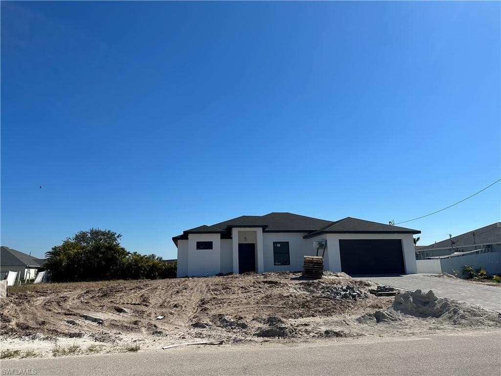2505 NW 7th PL CAPE CORAL, FL 33993