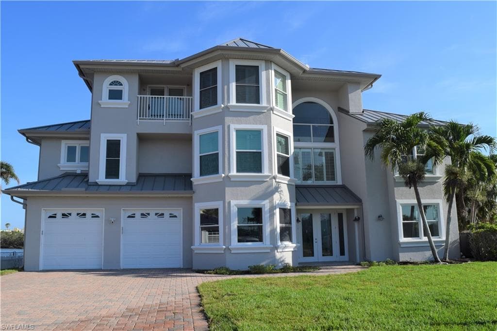 8085 Lagoon RD FORT MYERS BEACH, FL 33931