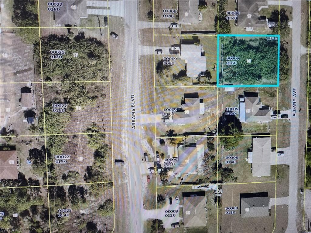 1017-1019 Albany AVE LEHIGH ACRES, FL 33971