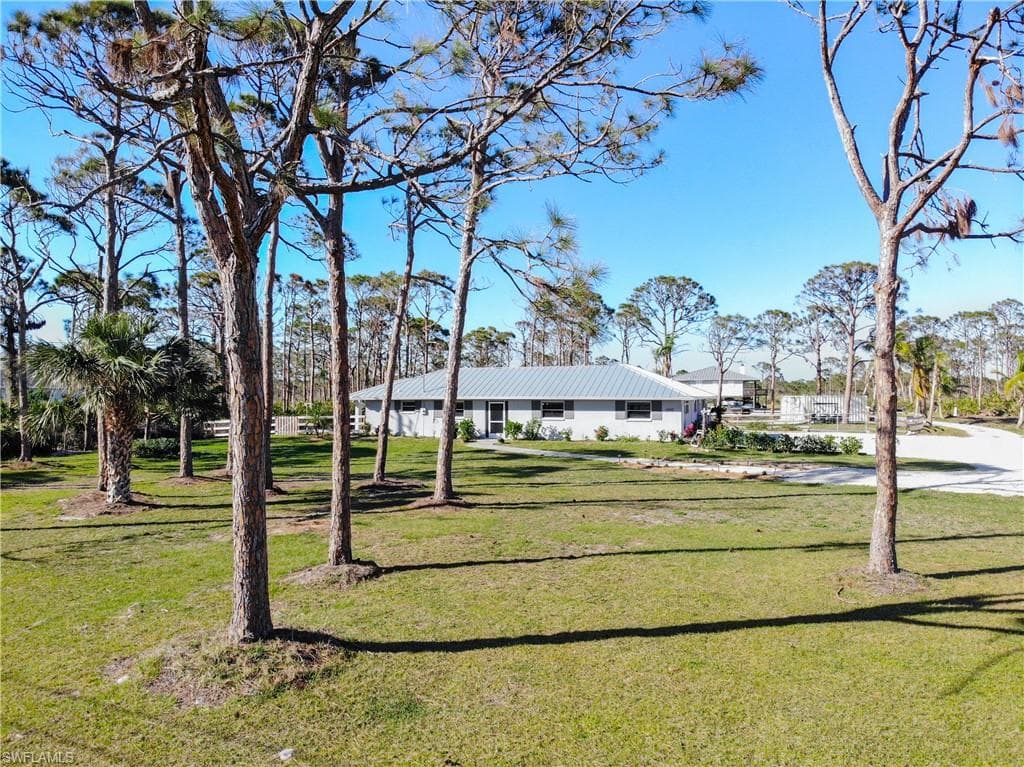 4240 Pinetree BLVD ST. JAMES CITY, FL 33956