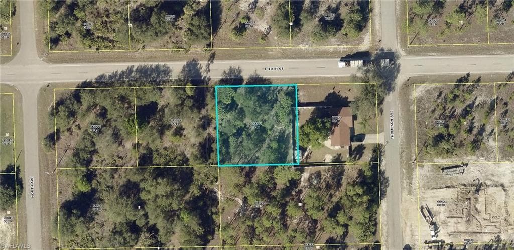 1204 E 10th ST LEHIGH ACRES, FL 33972