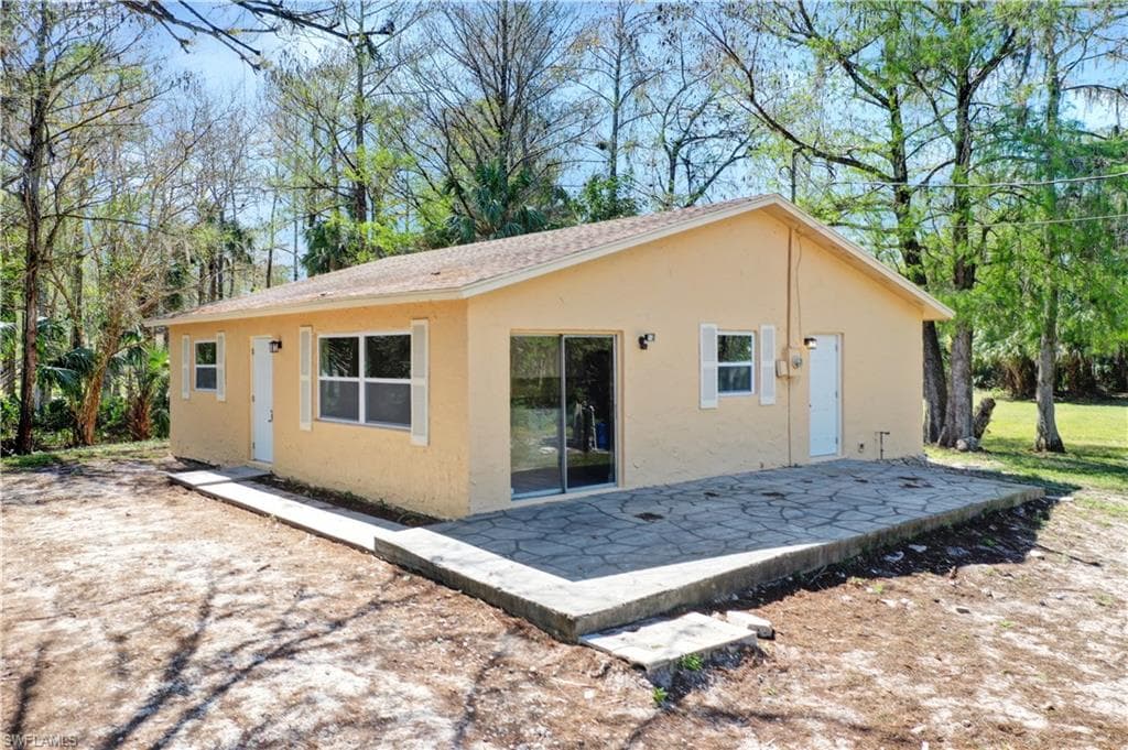 475 8th ST SE NAPLES, FL 34117