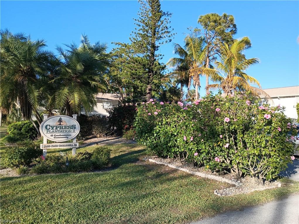 25484 Cockleshell DR 904 BONITA SPRINGS, FL 34135