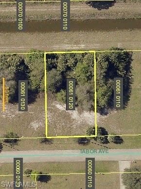 6011 Tabor AVE FORT MYERS, FL 33905