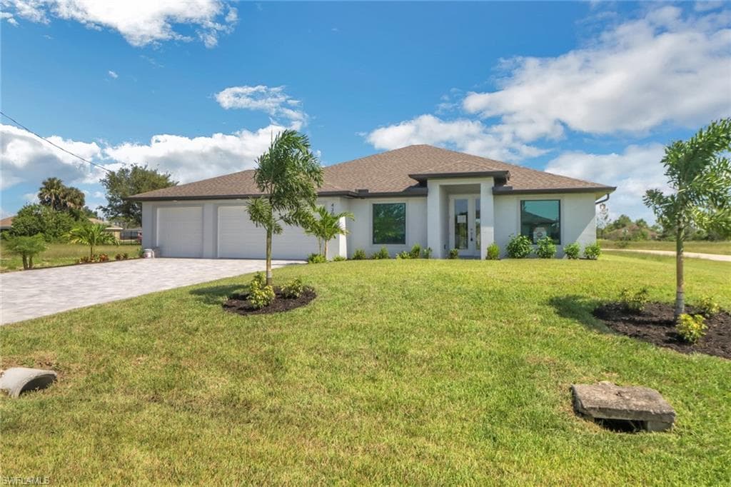 4301 NE 21st CT CAPE CORAL, FL 33909