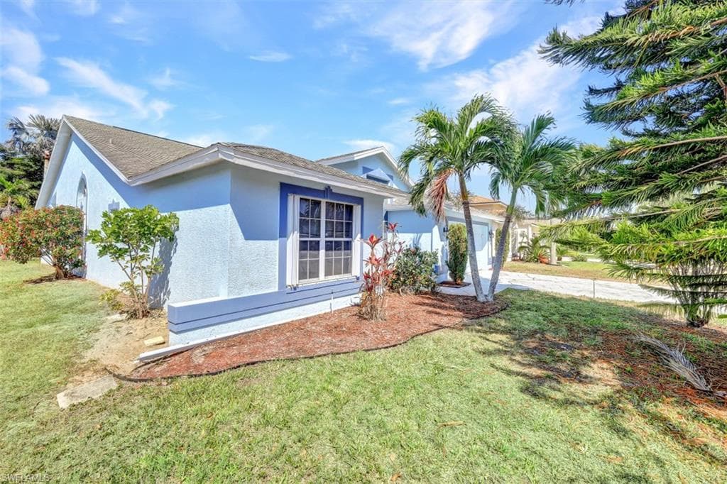 17970 Castle Harbor DR FORT MYERS, FL 33967