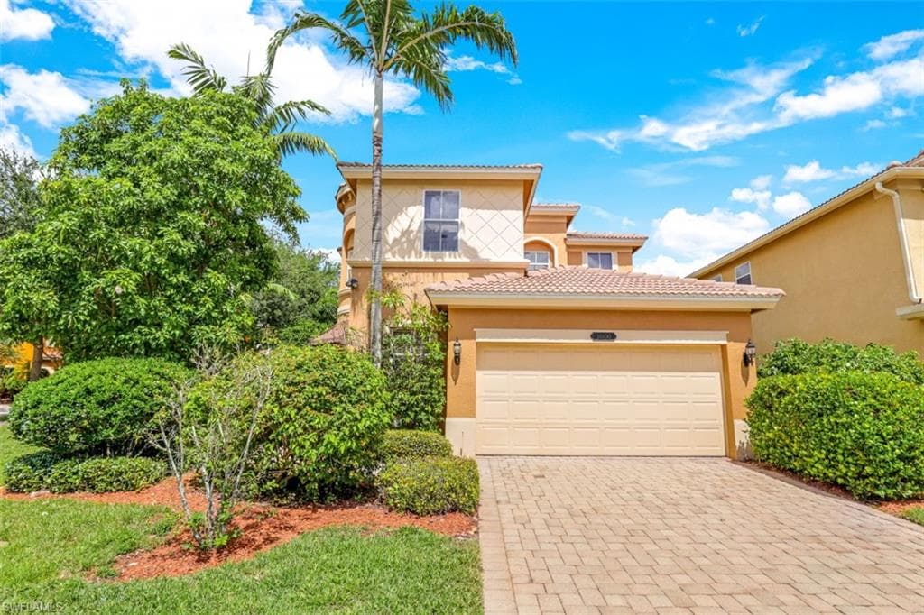 10100 Golden Elm DR N ESTERO, FL 33928