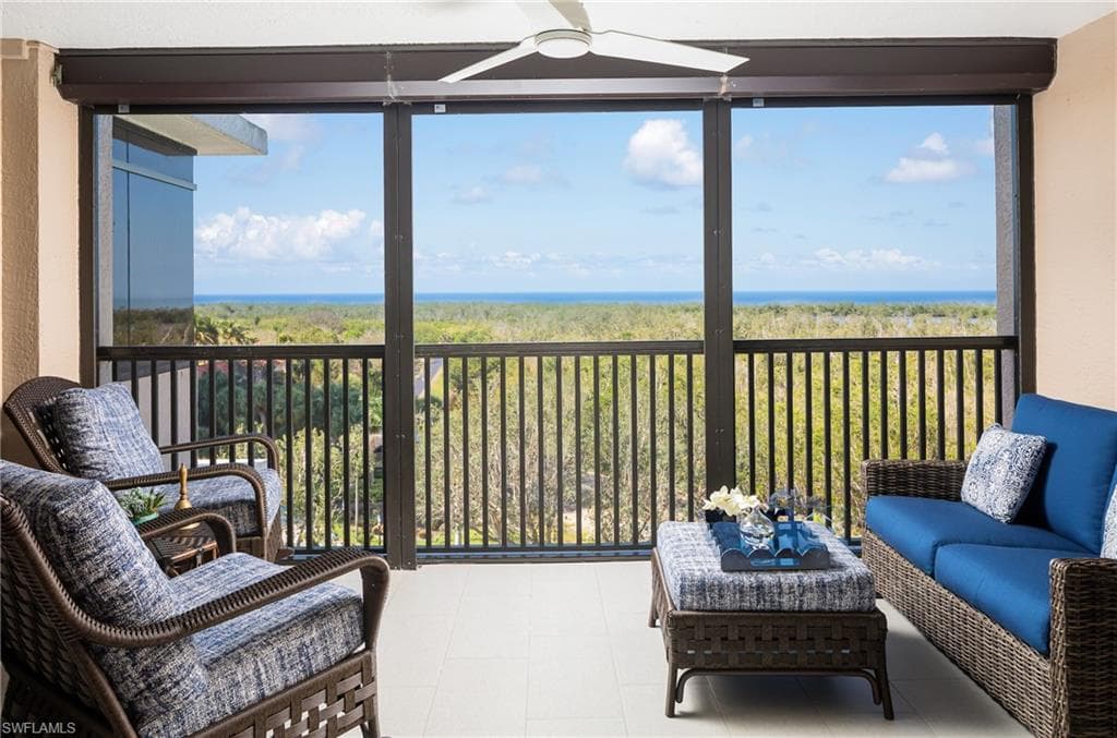 6825 Grenadier BLVD 501 NAPLES, FL 34108