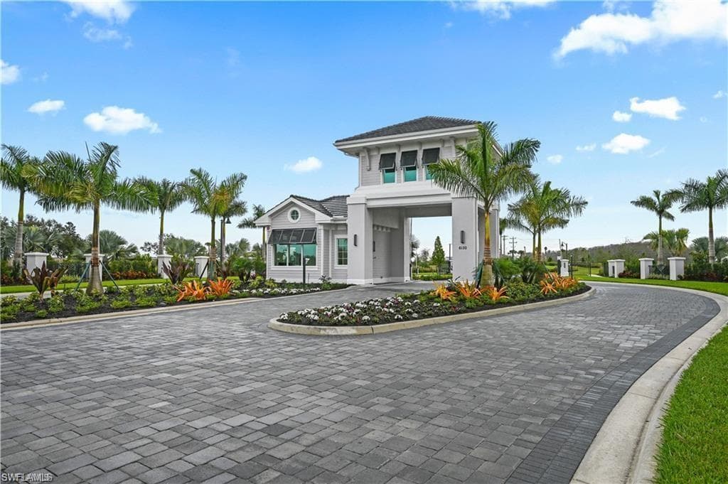 5926 Berwick LN AVE MARIA, FL 34142