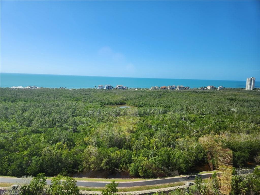 7225 Pelican Bay BLVD 1902 NAPLES, FL 34108