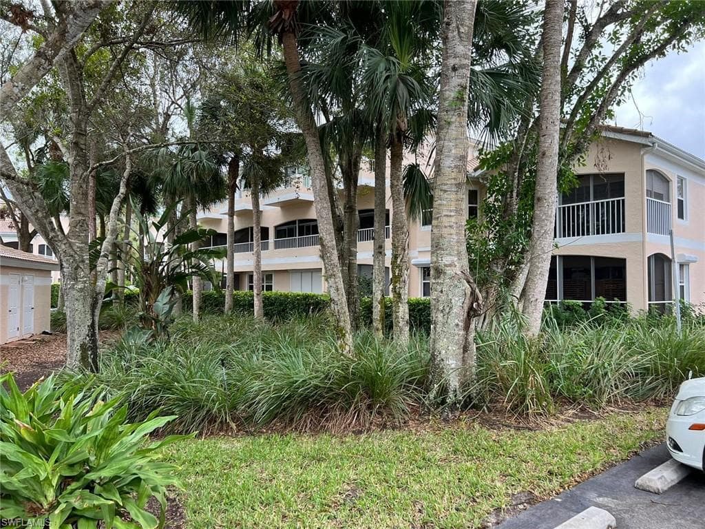 1018 Woodshire LN A209 NAPLES, FL 34105