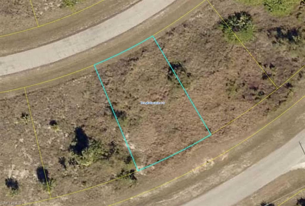 8013 Piper LN LABELLE, FL 33935