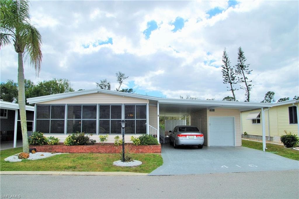 416 Snead DR NORTH FORT MYERS, FL 33903