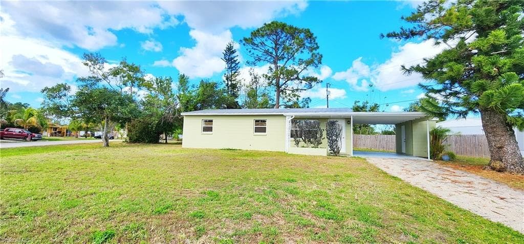 51 Andora ST LEHIGH ACRES, FL 33936