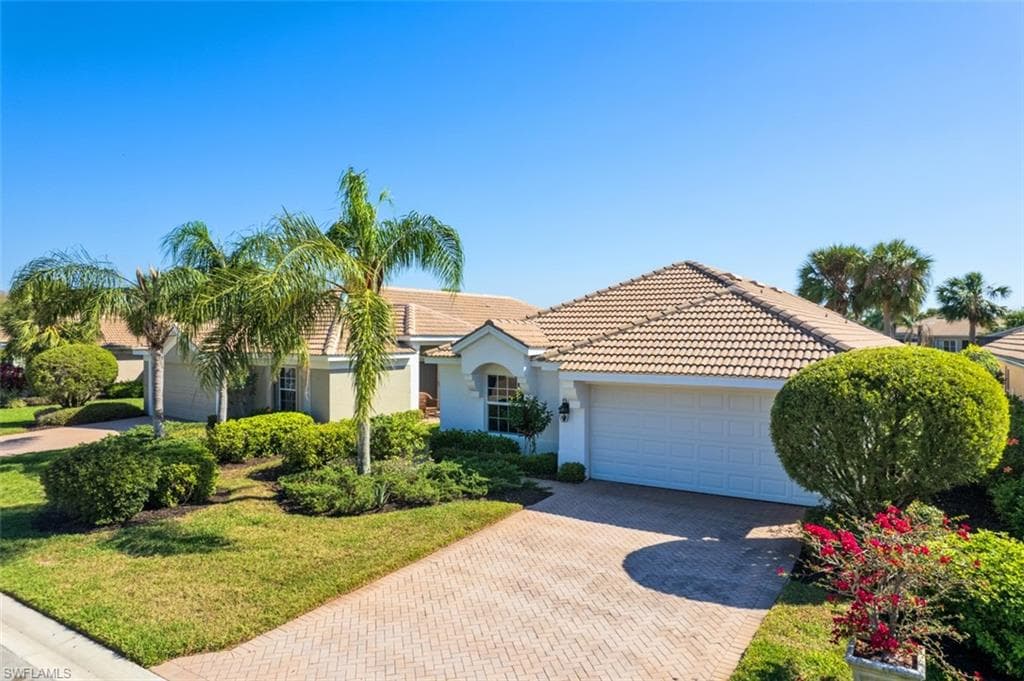 9973 Horse Creek RD FORT MYERS, FL 33913