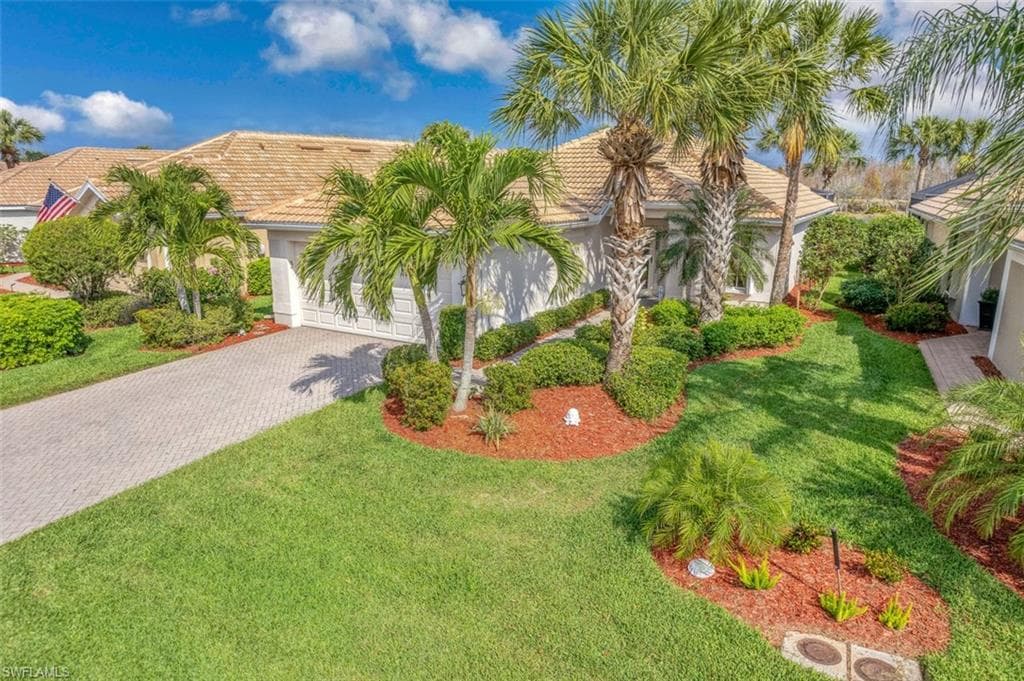 10025 Oakhurst WAY FORT MYERS, FL 33913