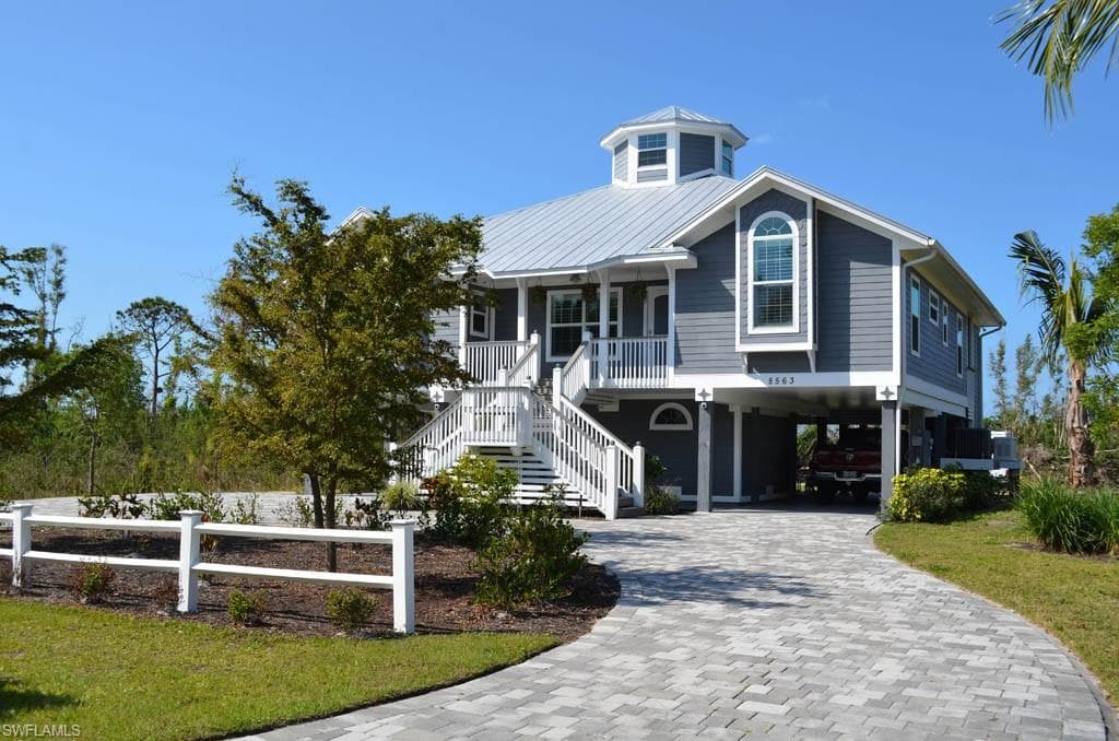 8563 Juneau CT ST. JAMES CITY, FL 33956