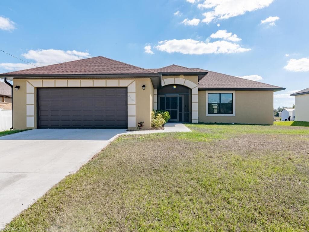 4007 4th ST SW LEHIGH ACRES, FL 33976