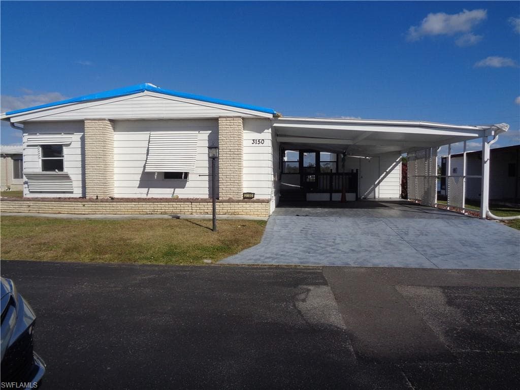 3150 Old Farm House DR NORTH FORT MYERS, FL 33917