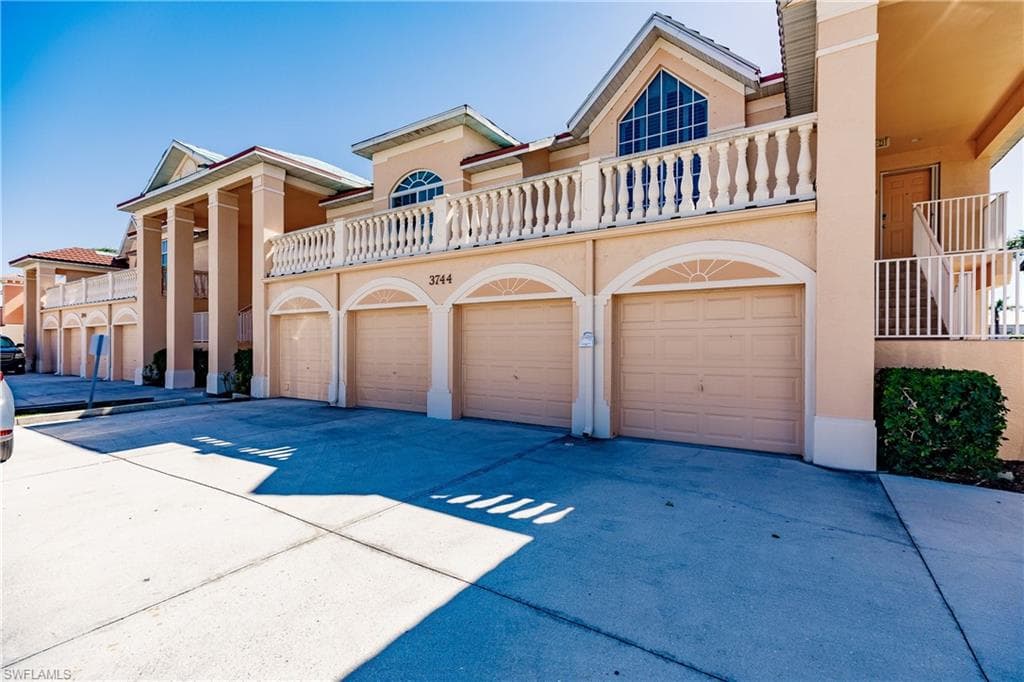 3744 SE 12th AVE 202 CAPE CORAL, FL 33904