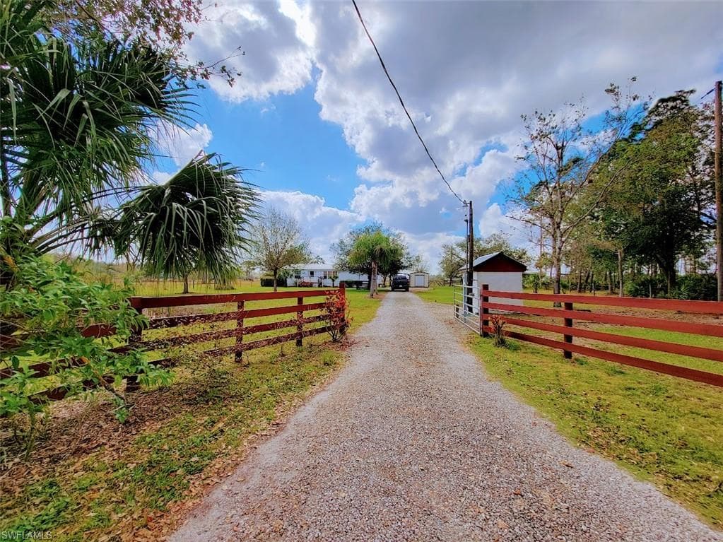 1248 Eden DR LABELLE, FL 33935