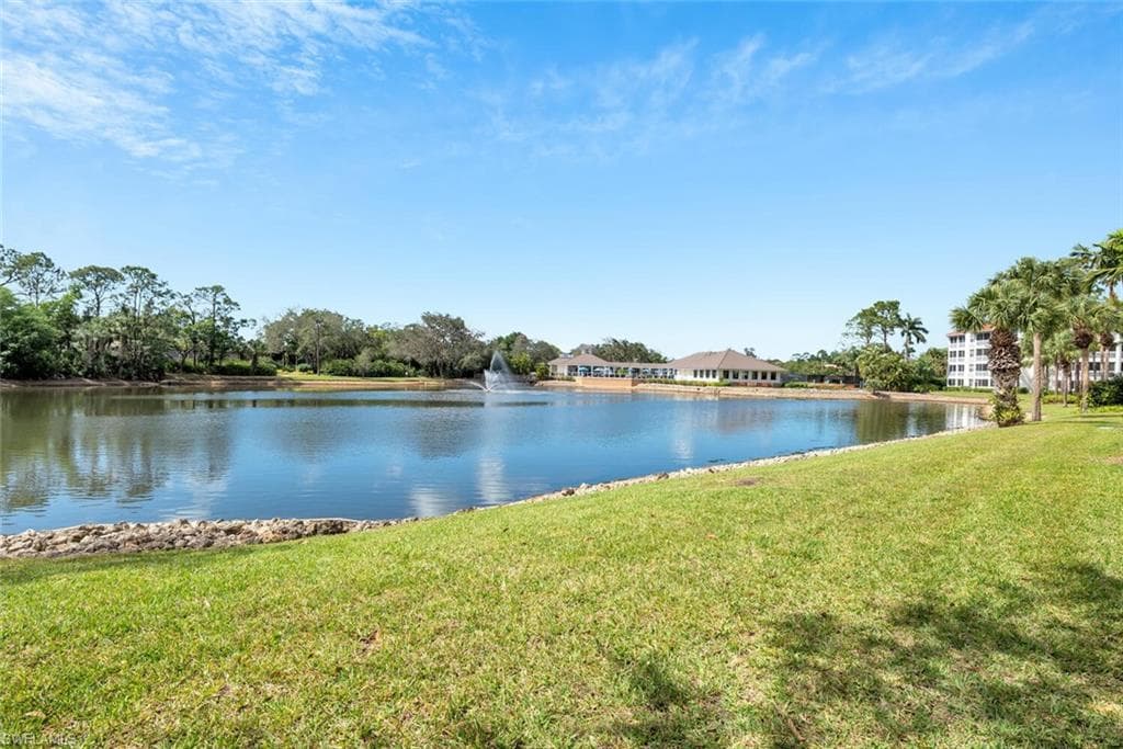 740 Waterford DR 301 NAPLES, FL 34113