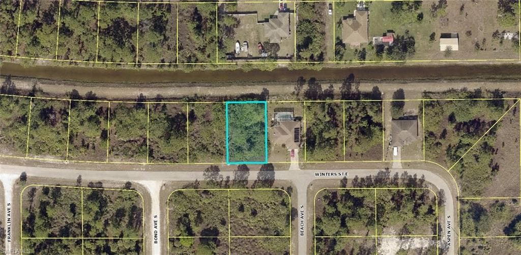 1043 Winters ST E LEHIGH ACRES, FL 33974