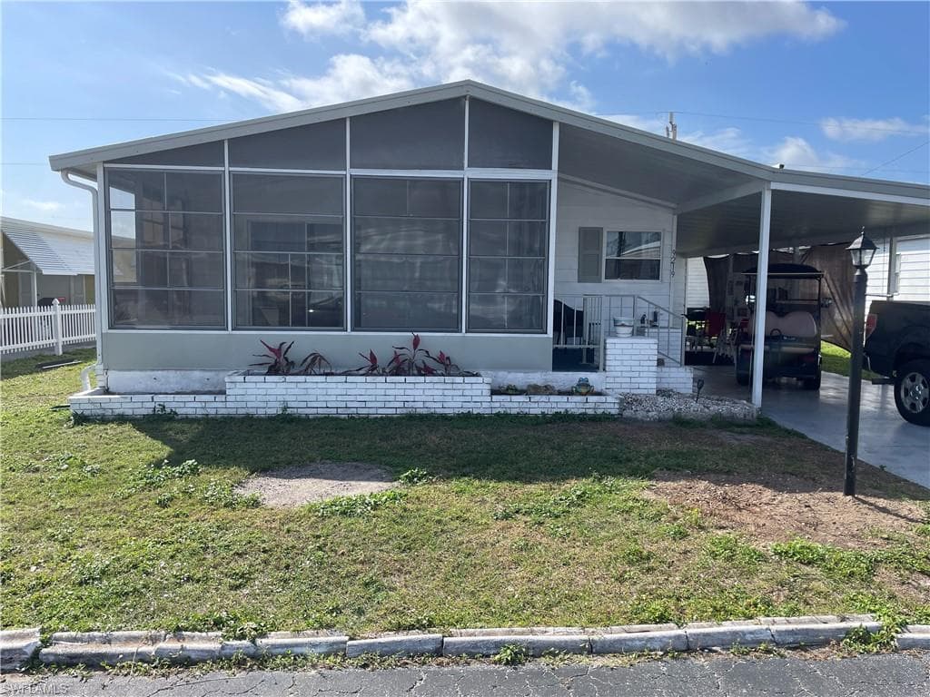 9219 Bonita DR NORTH FORT MYERS, FL 33903