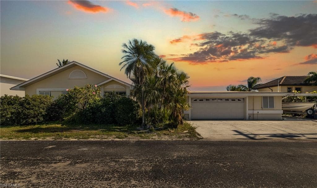 7101 Coon RD NORTH FORT MYERS, FL 33917
