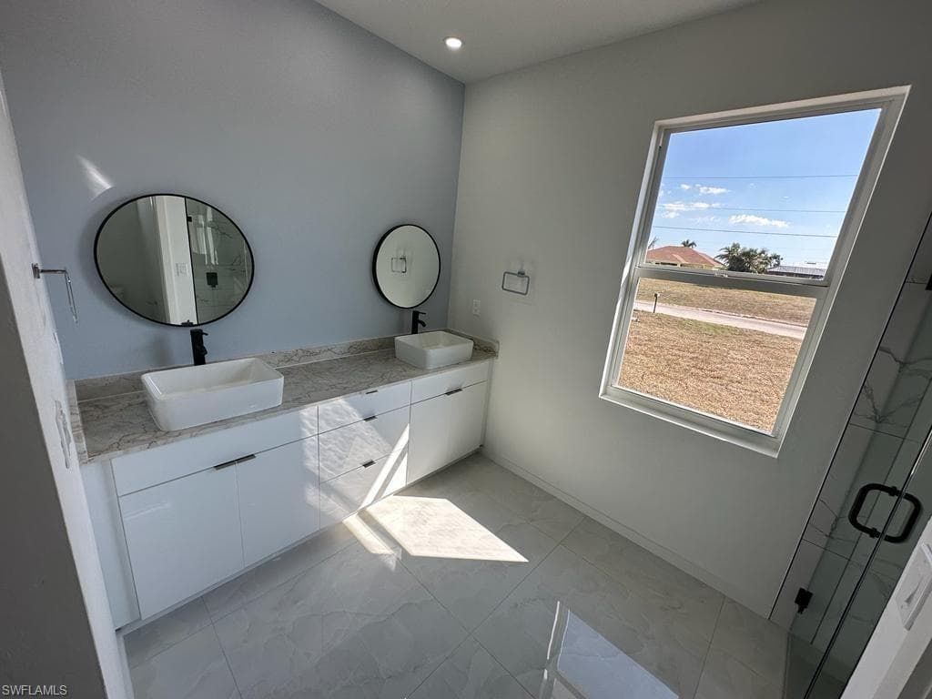 1111 19th ST CAPE CORAL, FL 33993