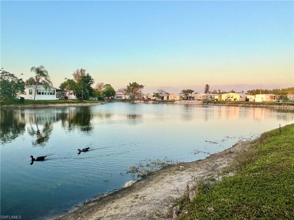 531 Cape Florida LN NAPLES, FL 34104