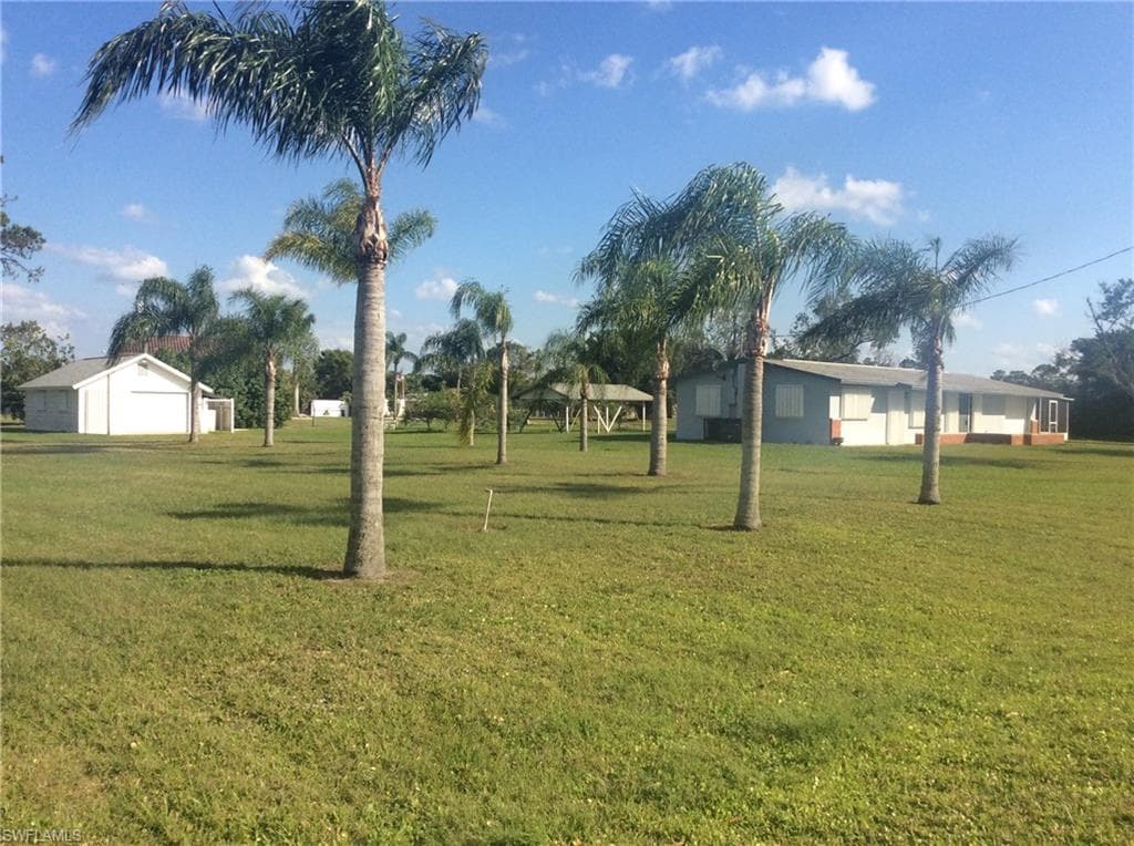 2141 Cook LN ALVA, FL 33920