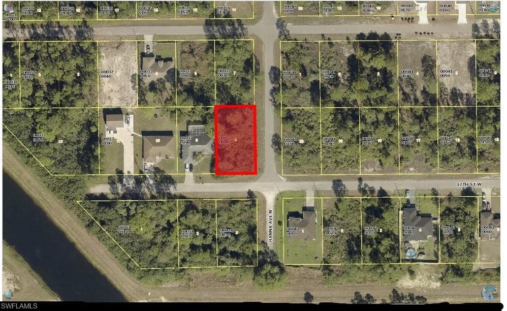 2800 17th ST W LEHIGH ACRES, FL 33971