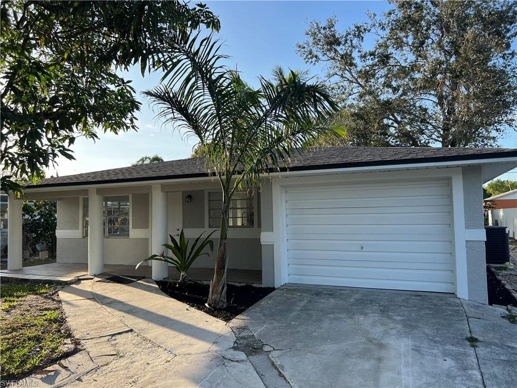 5345 Hardee ST NAPLES, FL 34113
