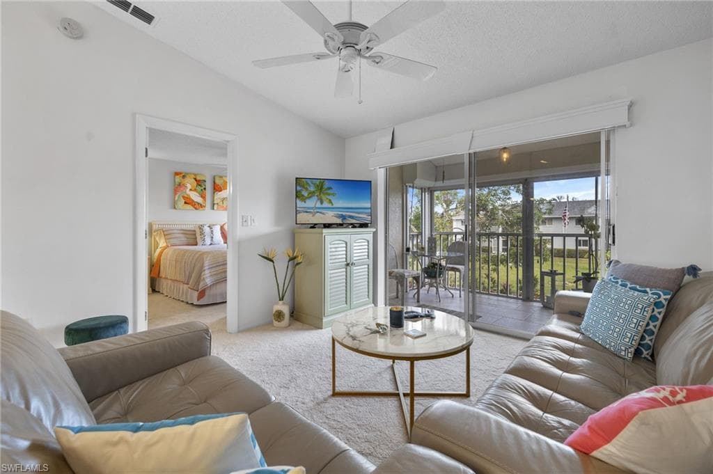 8140 Summerlin Village CIR 307 FORT MYERS, FL 33919