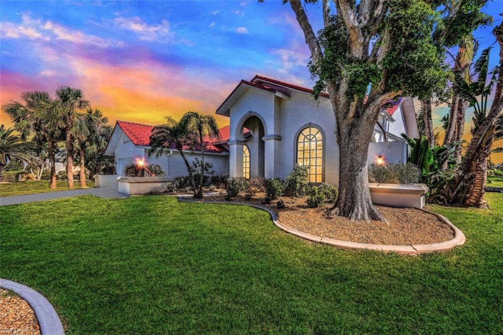 5005 SW 25th PL CAPE CORAL, FL 33914