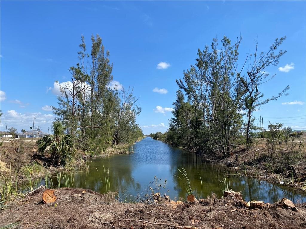 2411 NW 15th PL CAPE CORAL, FL 33993