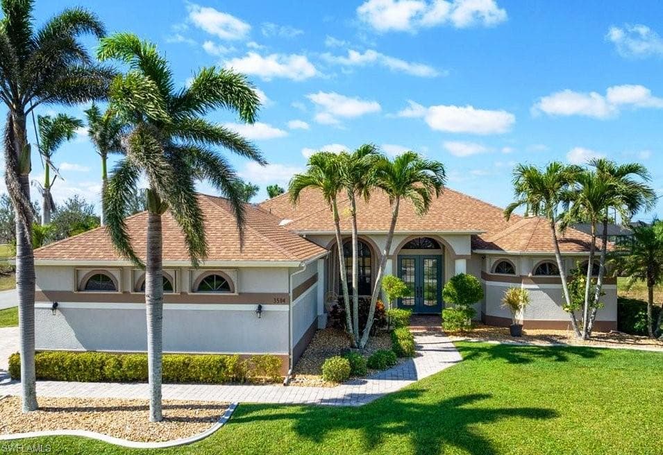 3504 Ceitus PKWY CAPE CORAL, FL 33991