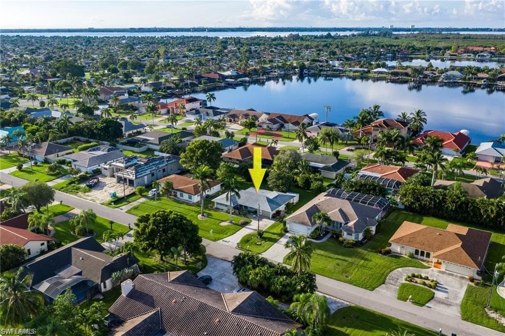 510 SW 51st TER CAPE CORAL, FL 33914