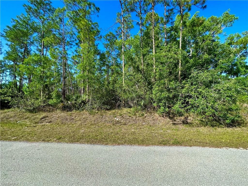 1309 North AVE LEHIGH ACRES, FL 33972