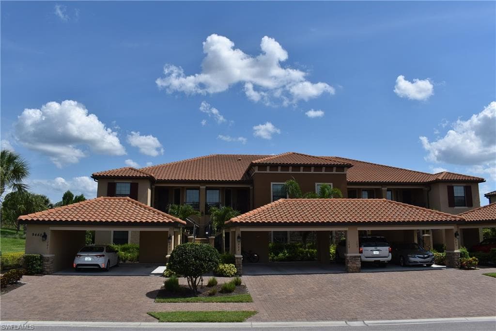 9440 Benvenuto CT 3-101 NAPLES, FL 34119