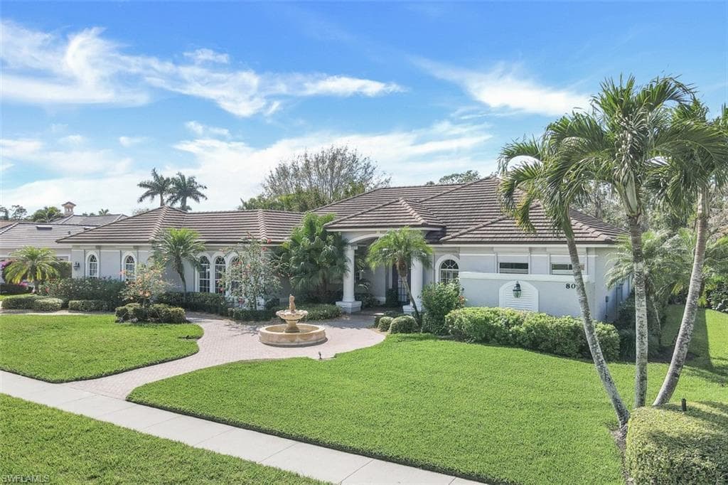 8072 Tiger Lily DR NAPLES, FL 34113