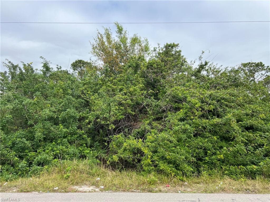 3312 35th ST W LEHIGH ACRES, FL 33971
