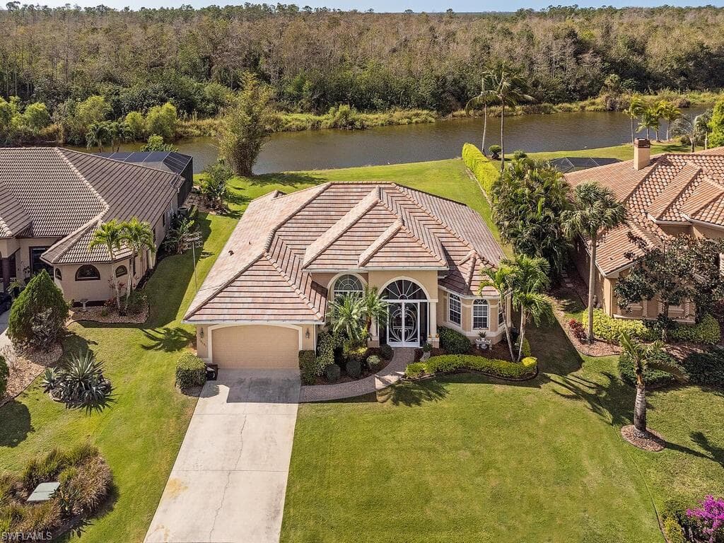 18391 Royal Hammock BLVD NAPLES, FL 34114