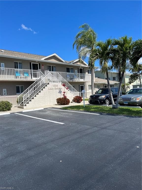 1335 SE 46th LN 2 CAPE CORAL, FL 33904