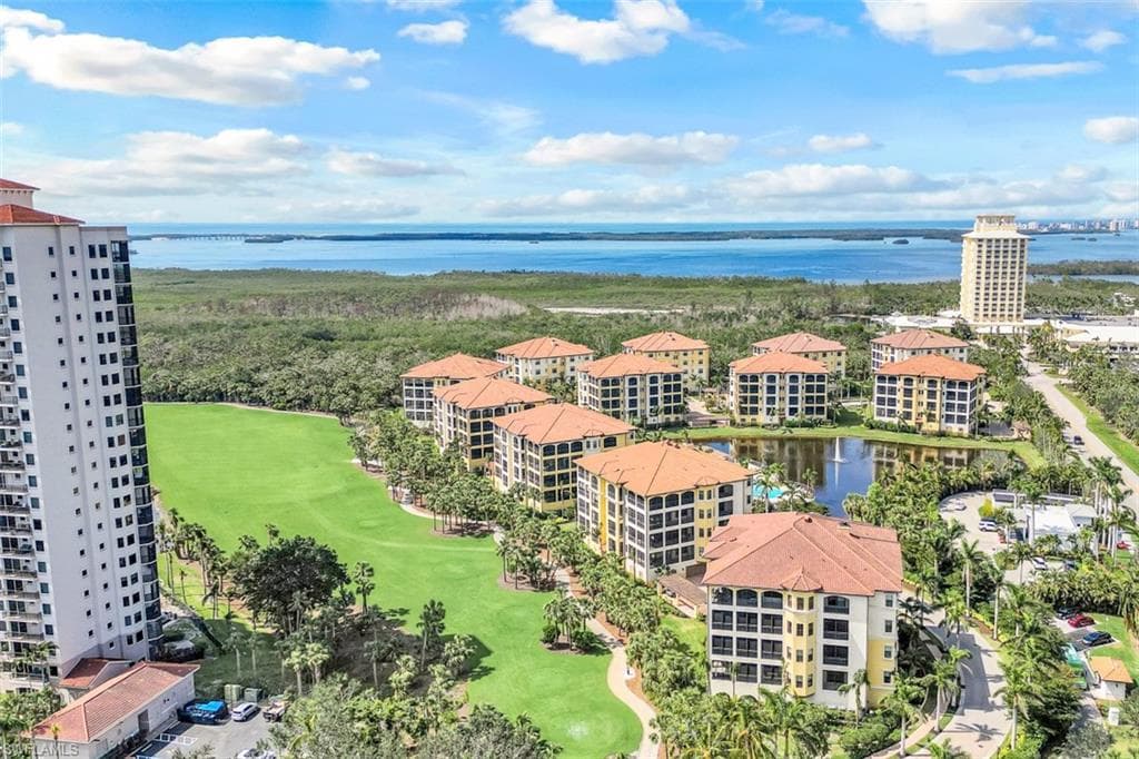 4711 Via Del Corso LN 202 BONITA SPRINGS, FL 34134