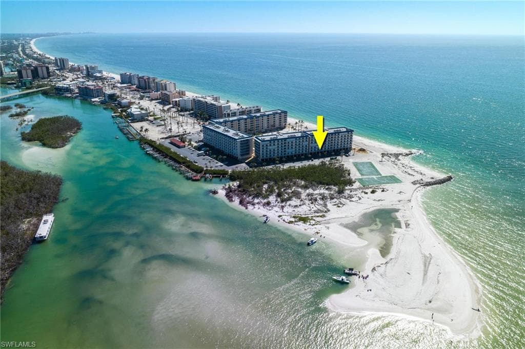25710 Hickory BLVD 208A BONITA SPRINGS, FL 34134