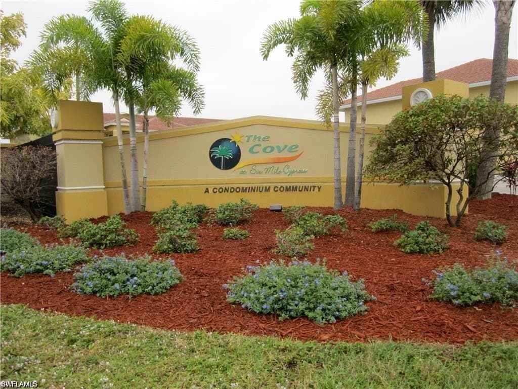 8555 Bernwood Cove LOOP 105 FORT MYERS, FL 33966