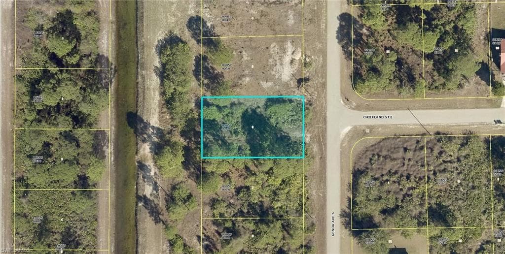 438 GENOA AVE S LEHIGH ACRES, FL 33974
